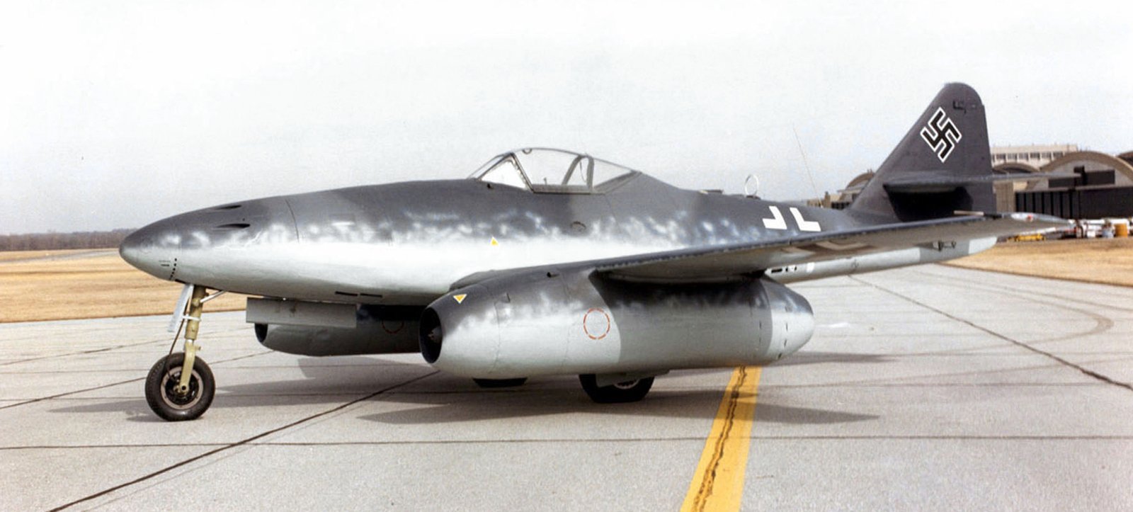 Messerschmitt AG Messerschmitt Me 262 — fighter