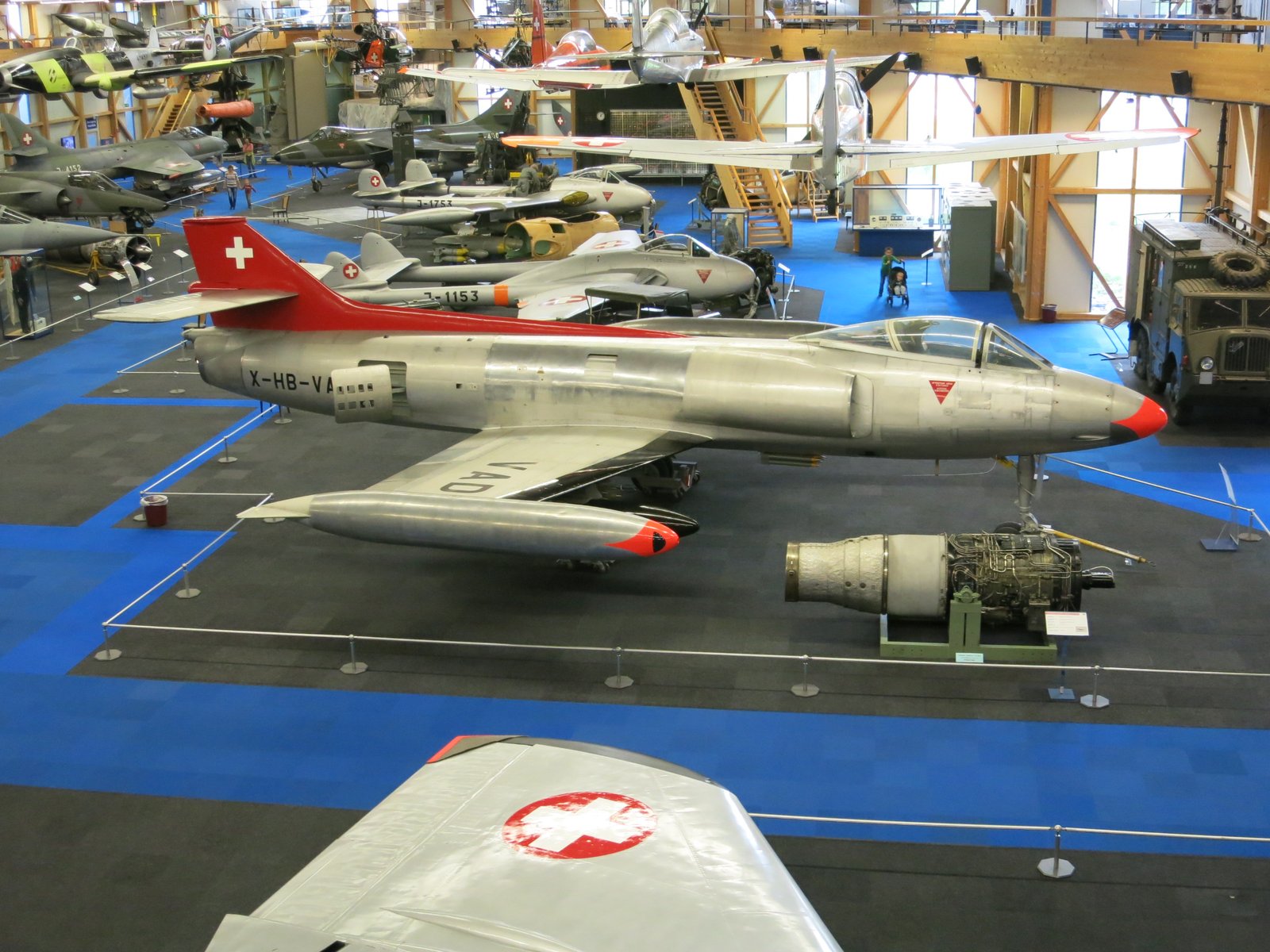 Flug- und Fahrzeugwerke Altenrhein (FFA) FFA P-16 — fighter