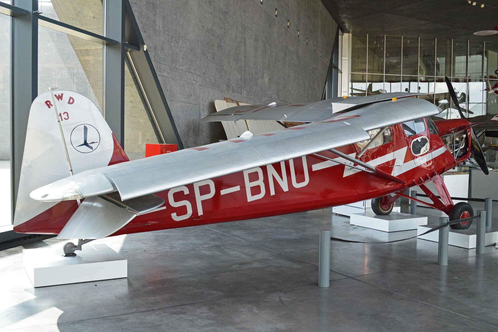 Fabrika Aeroplana Rogožarski A.D. Beograd Rogožarski R-100 — trainer