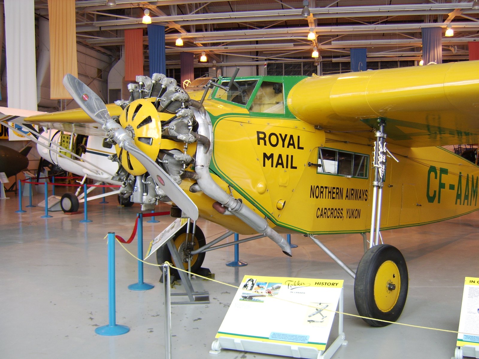 Fokker Aircraft Corporation of America Super Universal — transport