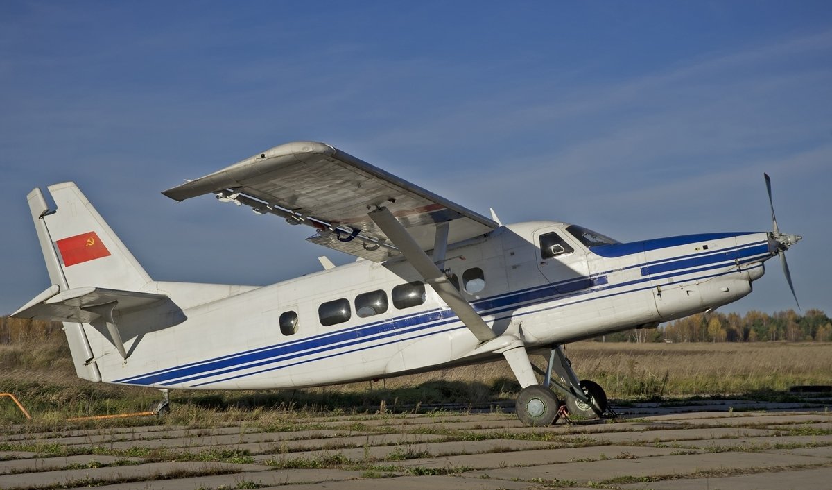 Aeroprogress Corporation (ROKS-Aero) T-101 Grach — transport