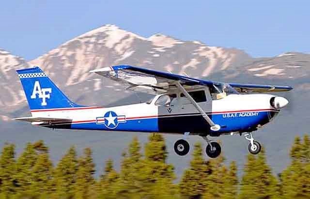 Cessna Aircraft Company Cessna T-41 Mescalero — trainer
