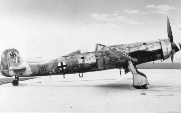 Focke-Wulf Flugzeugbau GmbH Focke-Wulf Ta 152 — fighter