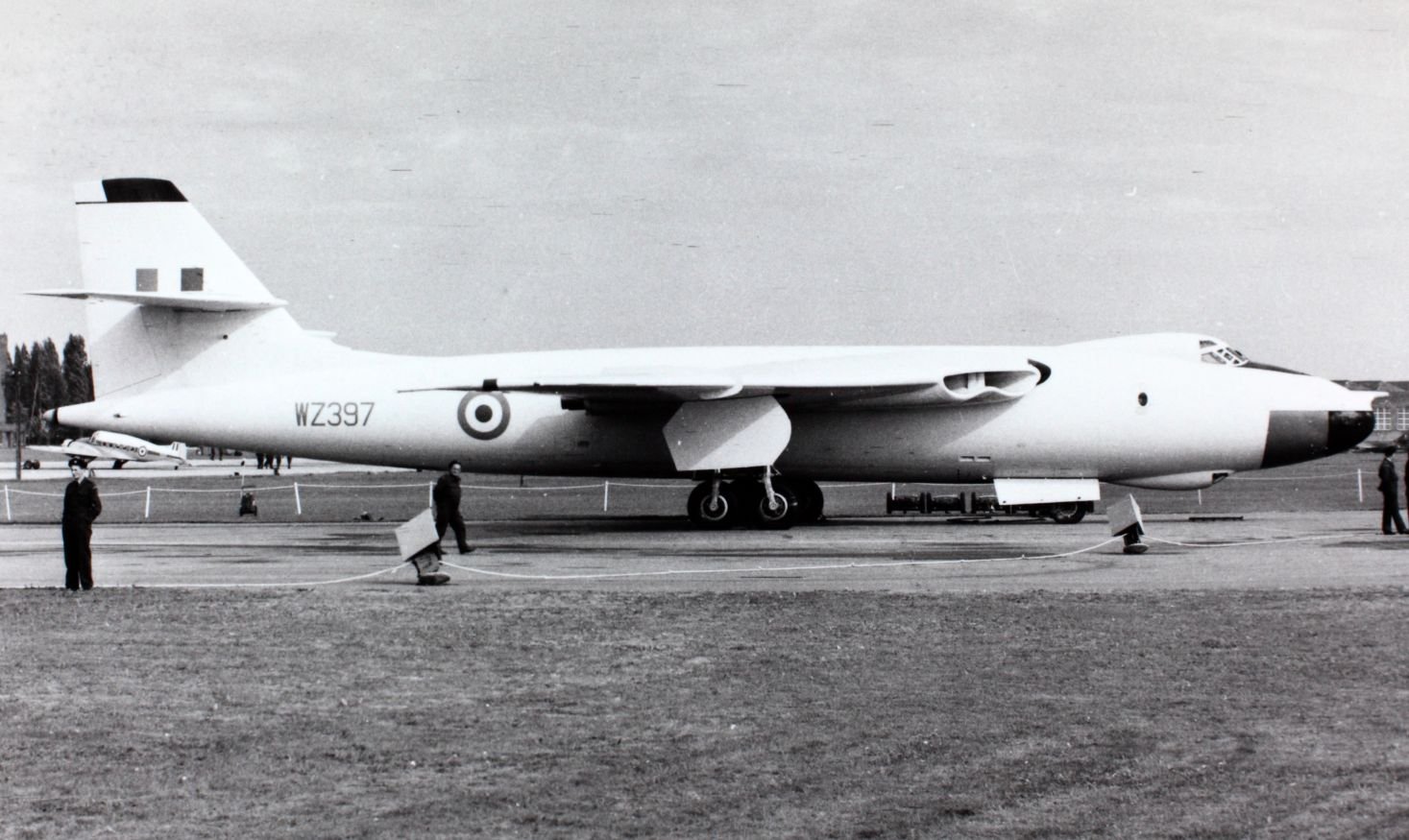 Vickers-Armstrongs Vickers Valiant — bomber
