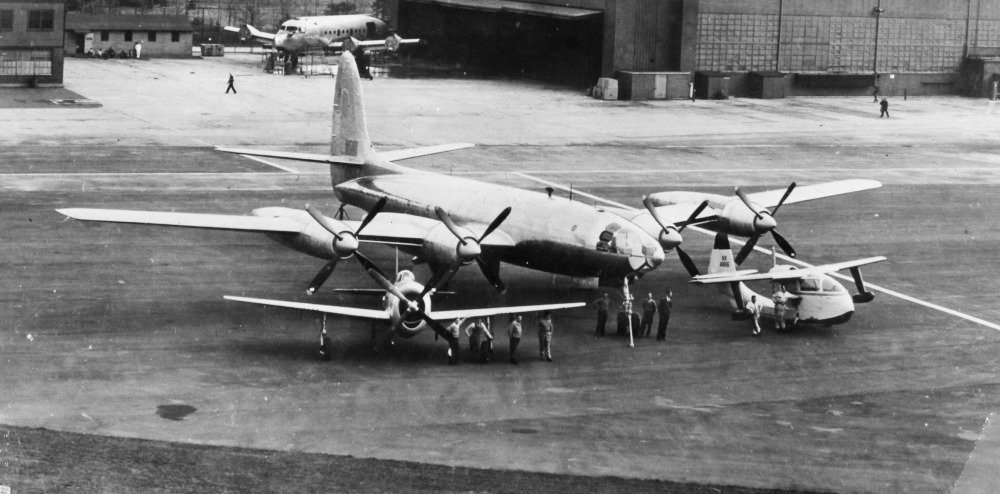 Republic Aviation Corporation Republic XF-12 Rainbow — photographic reconnaissance