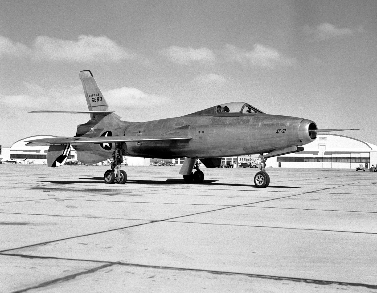 Republic Aviation Corporation XF-91 Thunderceptor — fighter